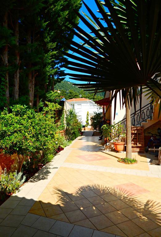 Panorama Apartments And Studios Chrysi Ammoudia ภายนอก รูปภาพ